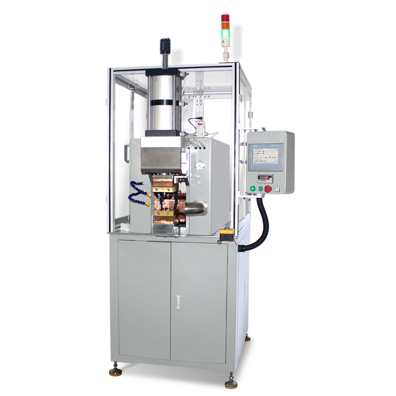 三相電機引出線電阻焊接案例:汽車領域應用優勢 - 新聞動態 - 2 40000A中頻焊接機,用于電機引出線焊接